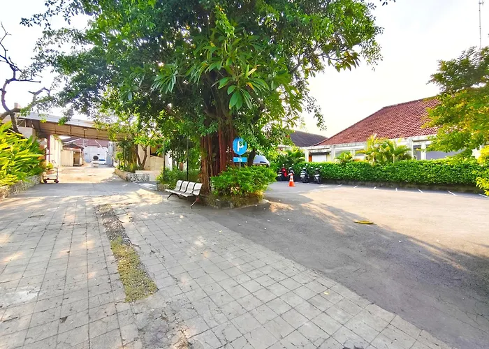 Private Pool Villas Kuta Bali *