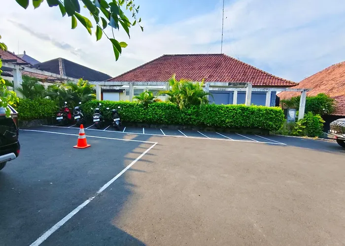 Private Pool Villas Kuta Bali *