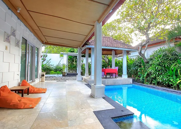 Private Pool Villas Kuta Bali *